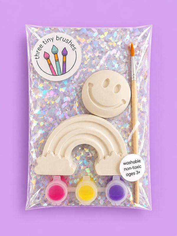 Rainbow & Smiley party pack: a paintable rainbow and smiley face with three paint pots and a brush